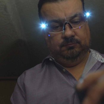 Power Zoom Max – okulary powiększające ze światłem LED